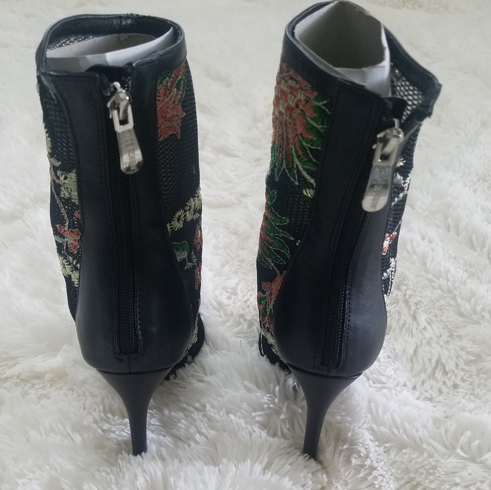 NEW Women's Fashion Mesh Embroidered Ankle Boots - Picture 3 of 4